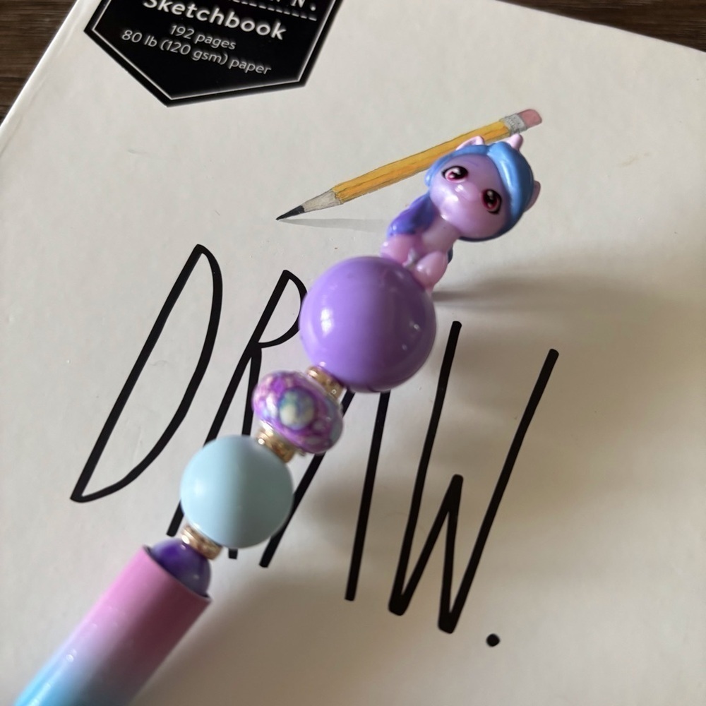 My Little Pony: Izzy Moonbow handmade beaded pen